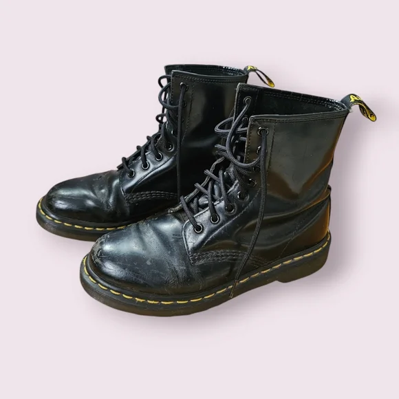 DR MARTENS Patent Leather Black Combat Boots - Picture 1 of 6